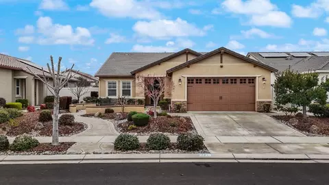 Exterior - 2720 Maple Grove Ave, Manteca, CA 95336 photo 2 of 16