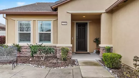 Exterior - 2720 Maple Grove Ave, Manteca, CA 95336 photo 7 of 16