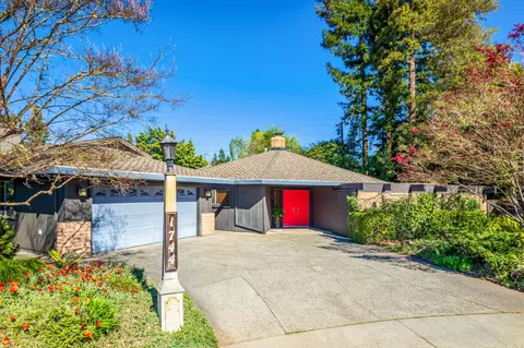 Exterior - 1744 Danielson Ct, Carmichael, CA 95608 photo 2 of 12