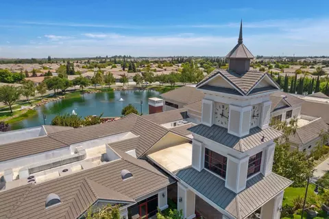 View/Area - 2439 Appleleaf Ln, Manteca, CA 95336 photo 15 of 17