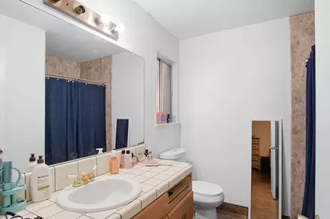 Bath - 1429 Don Pedro Rd, Ceres, CA 95307 photo 2 of 2