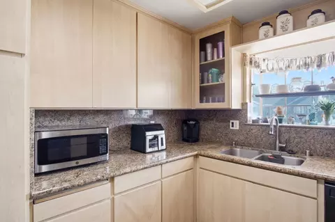 Kitchen - 1429 Don Pedro Rd, Ceres, CA 95307 photo 1 of 3