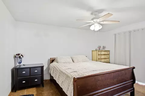 Bedroom - 1429 Don Pedro Rd, Ceres, CA 95307 photo 2 of 3