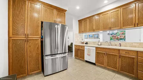 Kitchen - 2585 Central Park, Lodi, CA 95242 photo 2 of 2