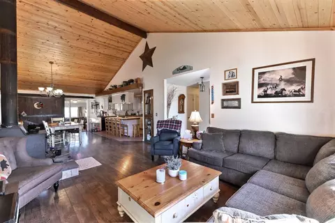 Living - 3653 Chuckwagon Dr, Copperopolis, CA 95228 photo 6 of 6