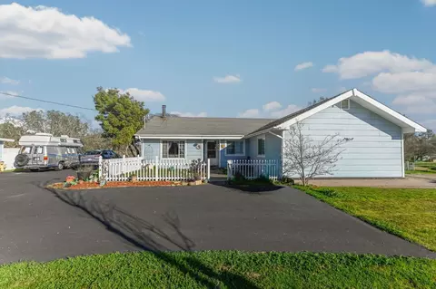 Exterior - 3653 Chuckwagon Dr, Copperopolis, CA 95228 photo 2 of 18