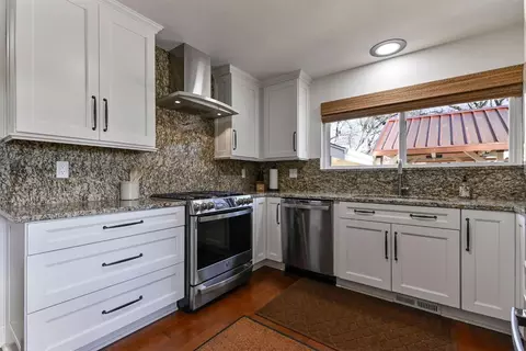 Kitchen - 1203 Green Meadow Ct, Murphys, CA 95247 photo 5 of 6
