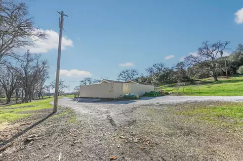 Exterior - 1203 Green Meadow Ct, Murphys, CA 95247 photo 5 of 23