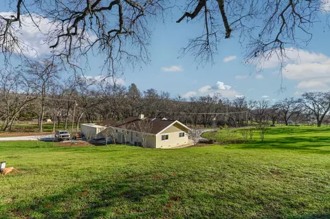 Exterior - 1203 Green Meadow Ct, Murphys, CA 95247 photo 2 of 23