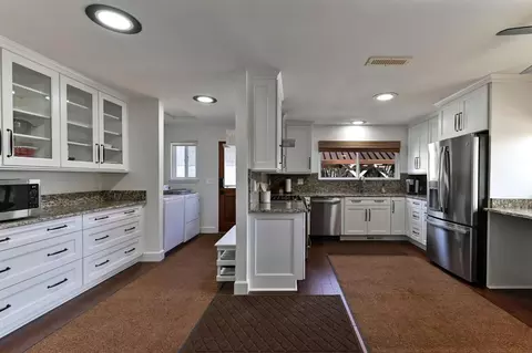 Kitchen - 1203 Green Meadow Ct, Murphys, CA 95247 photo 2 of 6