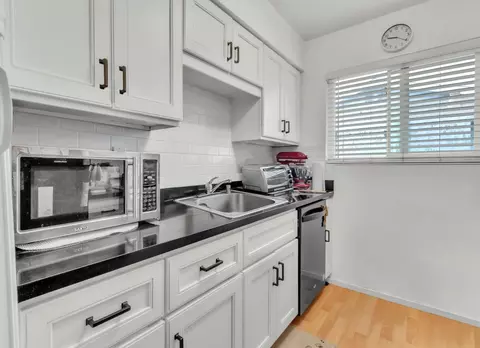 1369 Del Rio Cir #D, Concord, CA 94518