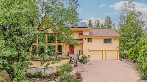 472 Redbud Ct, Murphys, CA 95247