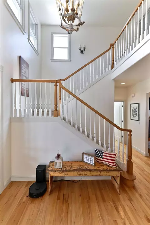 Entry Way - 511 Surrey Ln, Murphys, CA 95247 photo 4 of 4