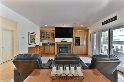 Living - 511 Surrey Ln, Murphys, CA 95247 photo 3 of 3