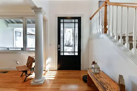 Entry Way - 511 Surrey Ln, Murphys, CA 95247 photo 2 of 4