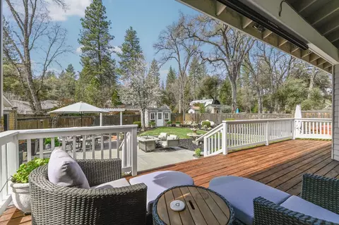 Exterior - 511 Surrey Ln, Murphys, CA 95247 photo 3 of 32