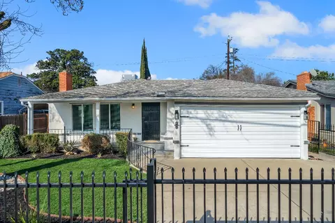 2059 Country Club Blvd, Stockton, CA 95204