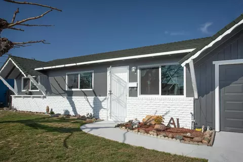 Exterior - 1929 Glenmore Dr, Olivehurst, CA 95961 photo 2 of 9