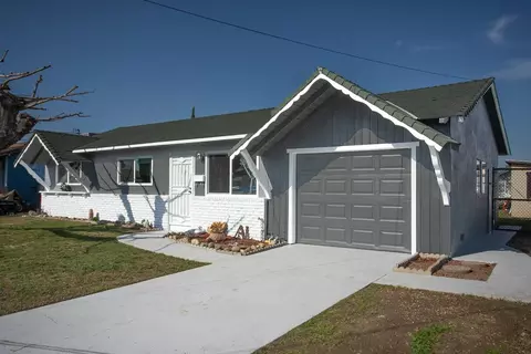 Exterior - 1929 Glenmore Dr, Olivehurst, CA 95961 photo 3 of 9