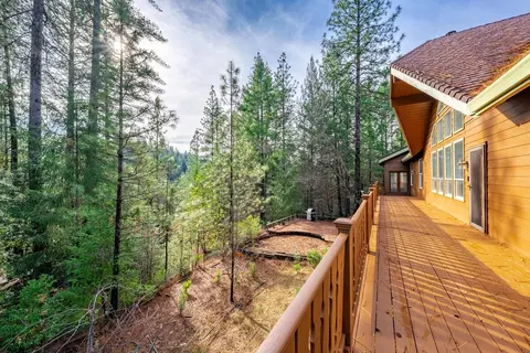 2160 Nelson Rd, Camino, CA 95709
