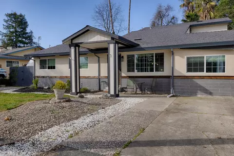 Exterior - 4243 Glenridge Dr, Carmichael, CA 95608 photo 4 of 7