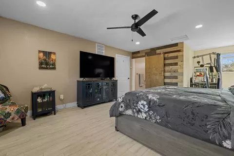 Bedroom - 4243 Glenridge Dr, Carmichael, CA 95608 photo 1 of 4
