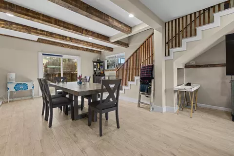 Dining - 4243 Glenridge Dr, Carmichael, CA 95608 photo 2 of 2