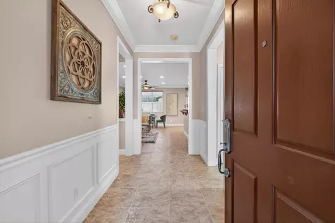 Entry Way - 2379 Pepper Tree Ln, Manteca, CA 95336 photo 2 of 7