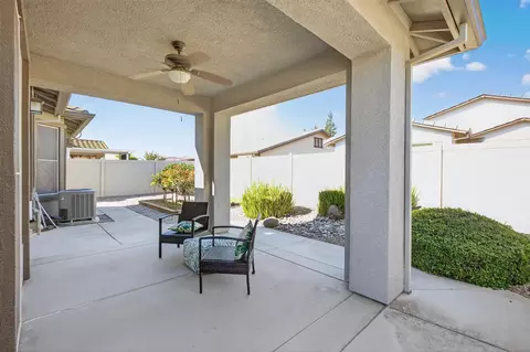 Exterior - 2379 Pepper Tree Ln, Manteca, CA 95336 photo 6 of 15