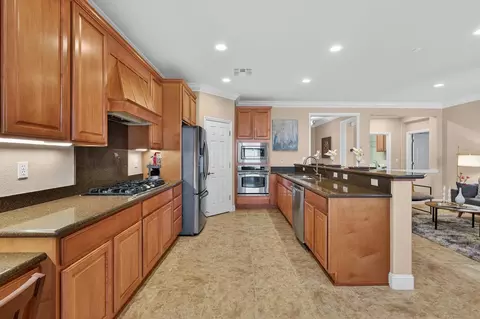 Kitchen - 2379 Pepper Tree Ln, Manteca, CA 95336 photo 3 of 5