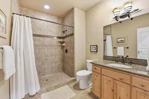 Bath - 449 Plutes Way, Colfax, CA 95713 photo 4 of 7