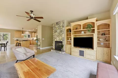 Living - 449 Plutes Way, Colfax, CA 95713 photo 2 of 3