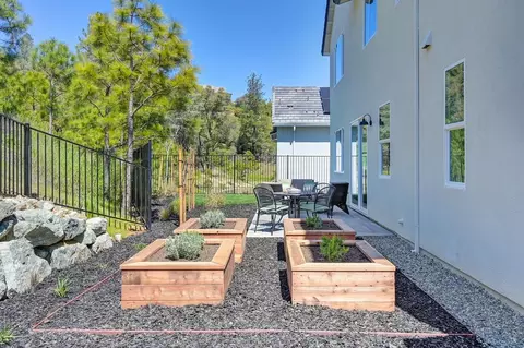 Exterior - 1000 Utah Dr, Placerville, CA 95667 photo 13 of 15