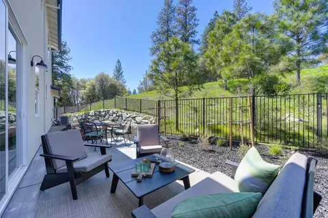 Exterior - 1000 Utah Dr, Placerville, CA 95667 photo 4 of 15