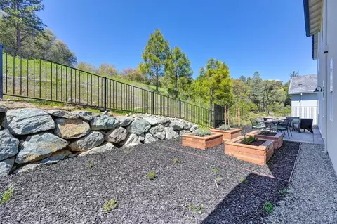 Exterior - 1000 Utah Dr, Placerville, CA 95667 photo 15 of 15