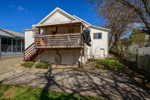 711 N Main St, Jackson, CA 95642 photo 4