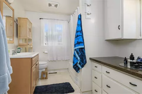 711 N Main St, Jackson, CA 95642 photo 11