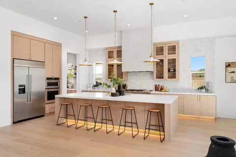 Kitchen - 913 Rustic Elm Ct, Rocklin, CA 95765 photo 3 of 9