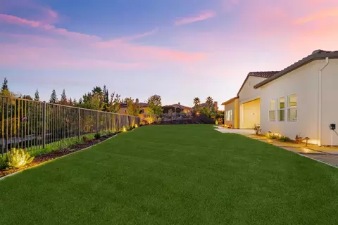 Exterior - 913 Rustic Elm Ct, Rocklin, CA 95765 photo 8 of 17