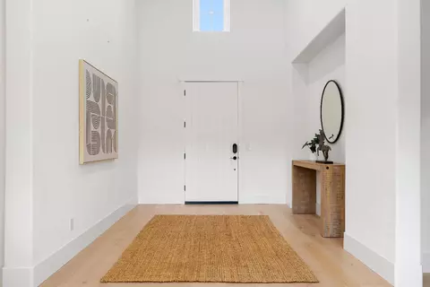 Entry Way - 913 Rustic Elm Ct, Rocklin, CA 95765 photo 2 of 4