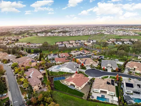 View/Area - 913 Rustic Elm Ct, Rocklin, CA 95765 photo 9 of 11