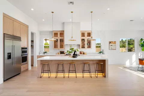 Kitchen - 913 Rustic Elm Ct, Rocklin, CA 95765 photo 2 of 9