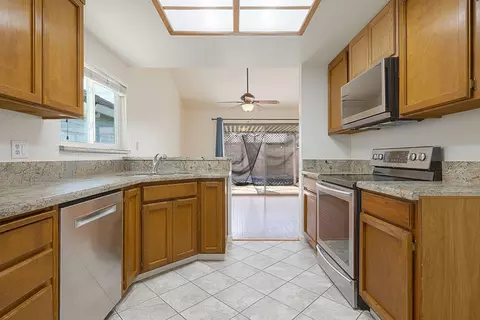 Kitchen - 3604 N Veneman Ave, Modesto, CA 95356 photo 2 of 3