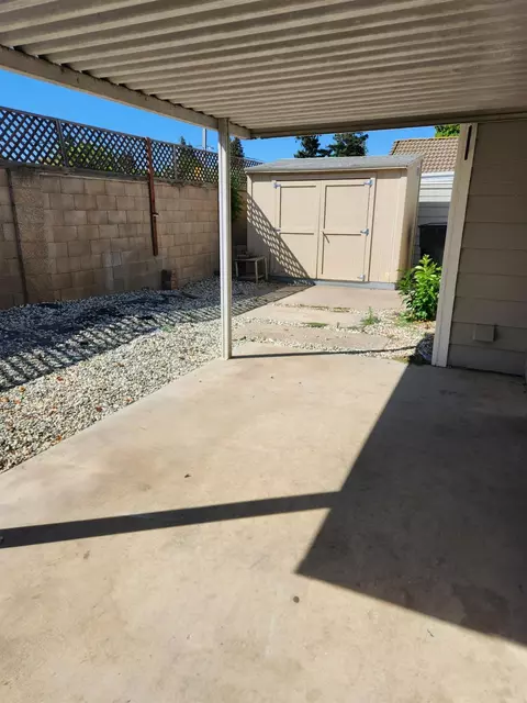Exterior - 3604 N Veneman Ave, Modesto, CA 95356 photo 6 of 10