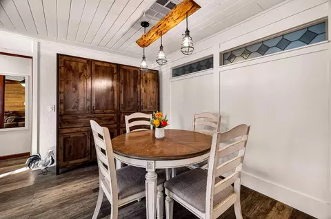 Dining - 201 Cavalier Dr, Tehama, CA 96090 photo 1 of 2