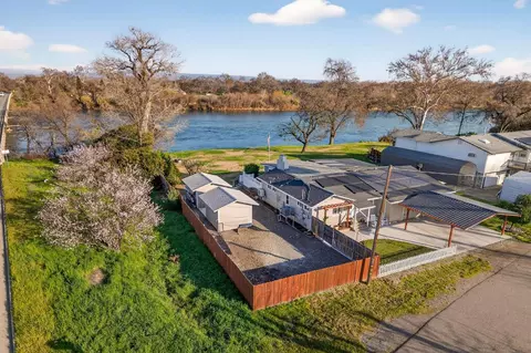 View/Area - 201 Cavalier Dr, Tehama, CA 96090 photo 3 of 17