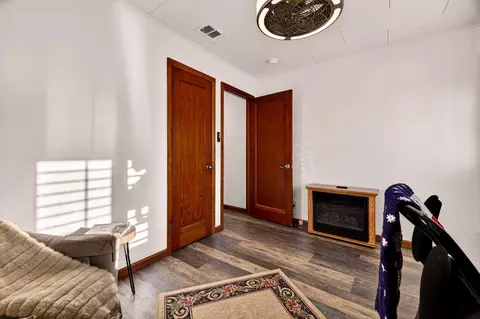Bedroom - 201 Cavalier Dr, Tehama, CA 96090 photo 4 of 4