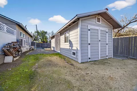 Exterior - 201 Cavalier Dr, Tehama, CA 96090 photo 11 of 21