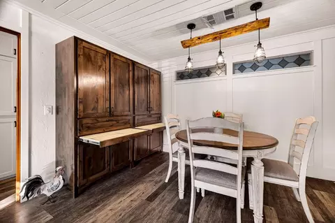Dining - 201 Cavalier Dr, Tehama, CA 96090 photo 2 of 2