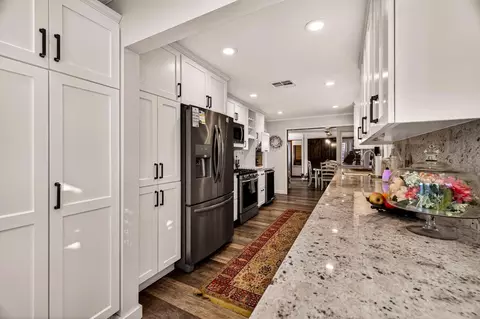 Kitchen - 201 Cavalier Dr, Tehama, CA 96090 photo 1 of 9